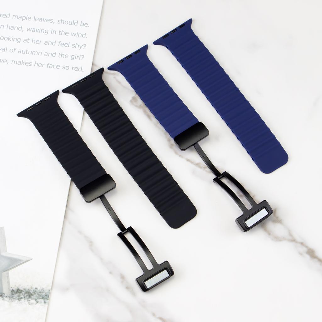Silicone Strap For Apple watch band 49mm 46 45 44 40 41 38mm magnetic buckle bracelet iWatch series 3 4 5 6 se 7 8 9 10 Ultra 2