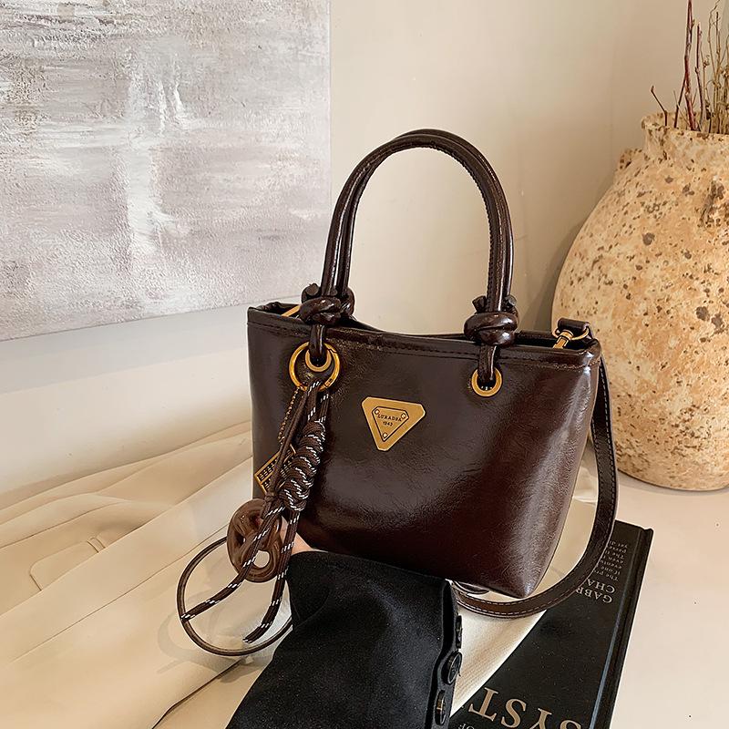 Handbag New Fashion Casual Versatile Shoulder Bag Commuter Women's Bag