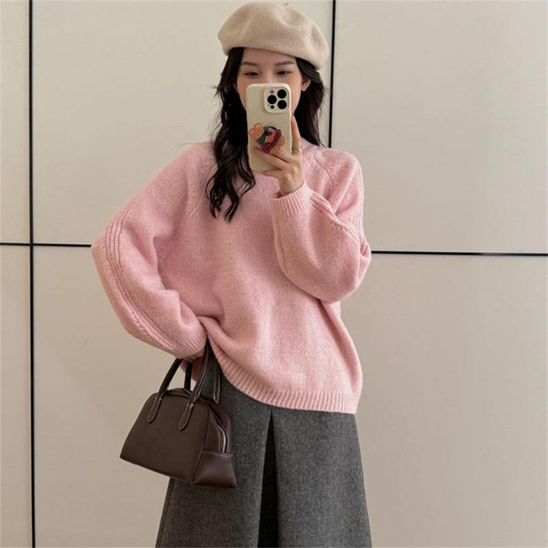 Lazy wind round neck pullover sweater women's autumn and winter new loose and thin soft waxy outer knitted sweater top