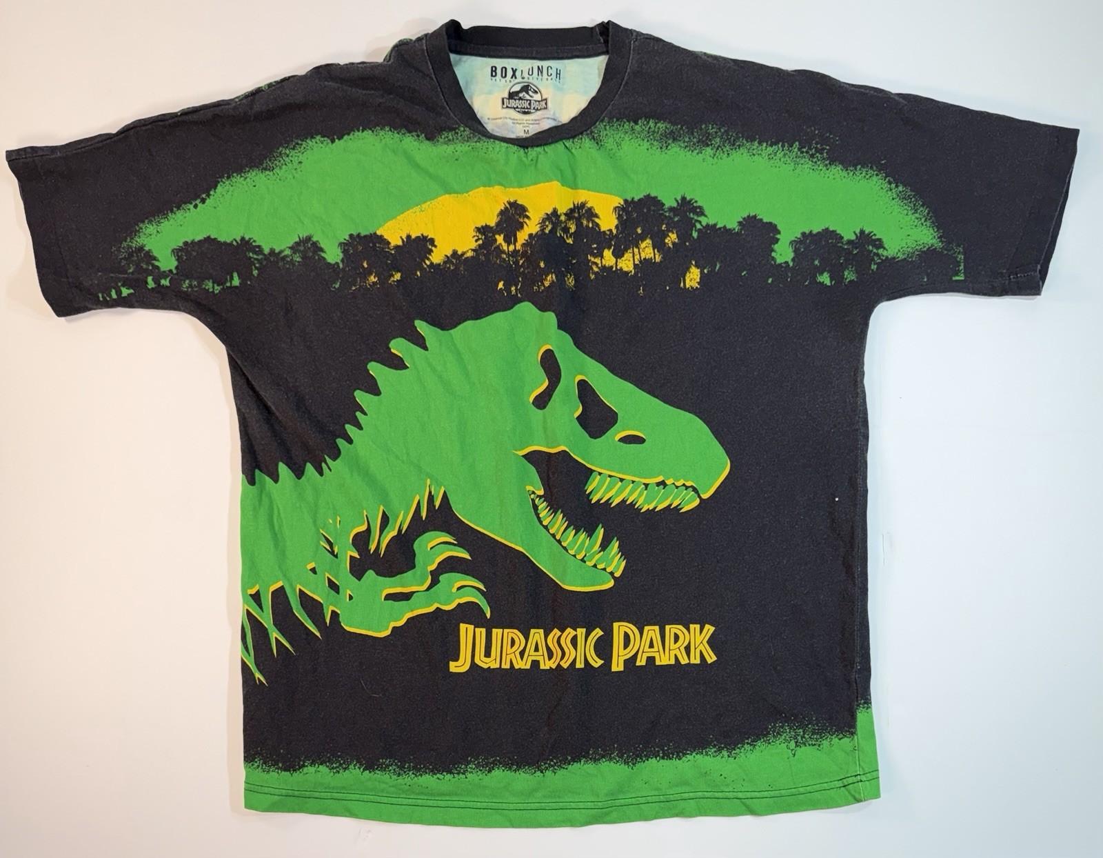 Jurassic Park T Shirt Mens M Black Green Dinosaur Graphic BoxLunch Movie Unisex T-Shirt S