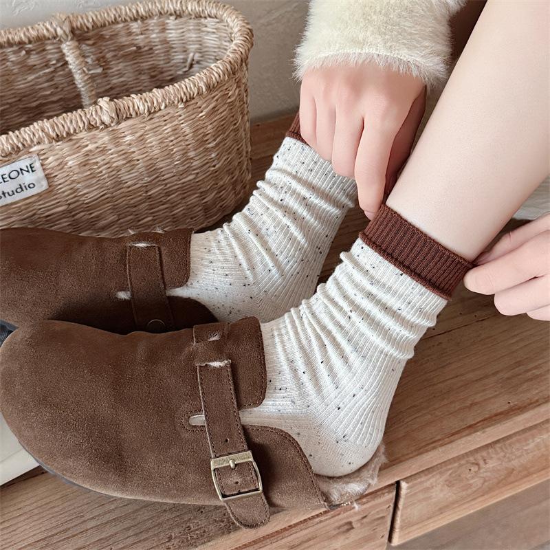 Spring and Autumn Cotton Yarn Dotted Mid-calf Socks with Contrasting Colors, Winter Long Calf Pile Socks