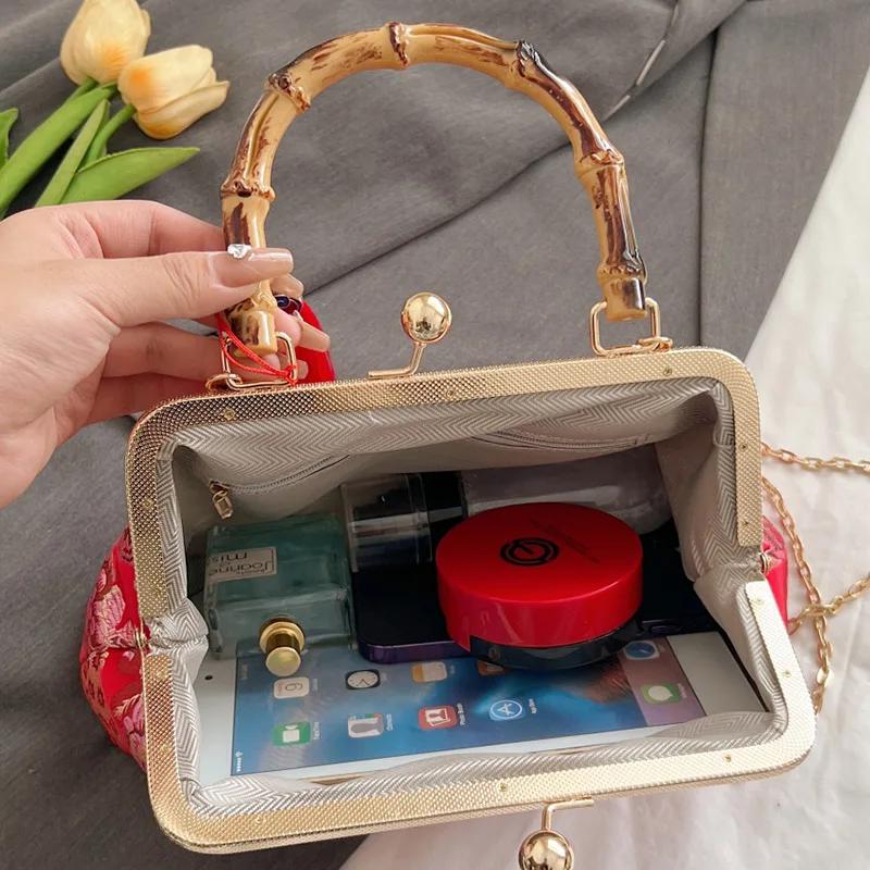 Vintage Crossbody Bags for Women Gray Tassel Lock Shell Clip Chain Handmade Pink Purses and Purses Designer Shoulder Bags