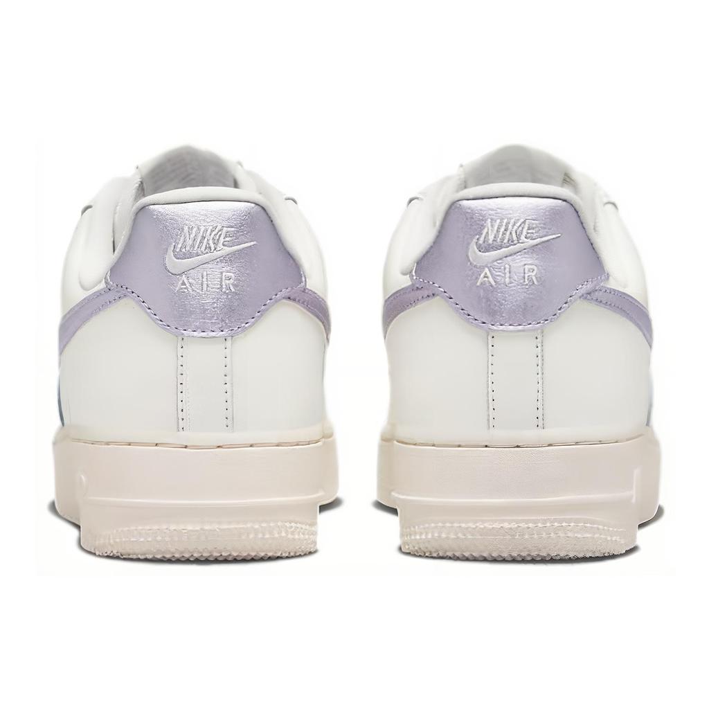 Nové dámské Nike Air Force 1 Low '07 Sail Oxygen Purple DV7470-100