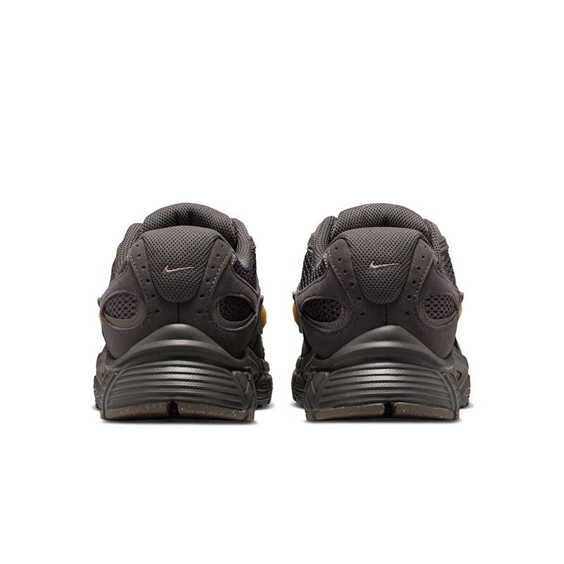 Nike Dámské polstrované dad shoes V5 RNR