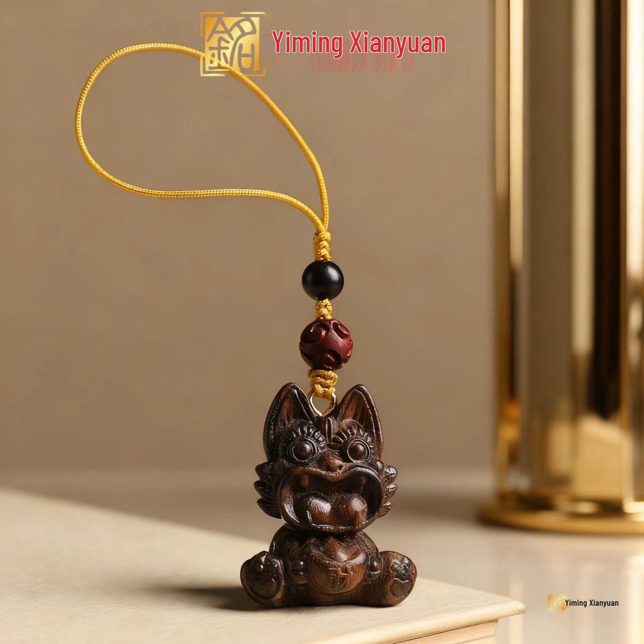 Yiming Xianyuan Sandalwood Cat Pendant: Real Wood Mobile Phone Charm and Car Keyring Lanyard