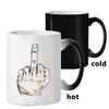 Neuer 1 Stück Farbwechselbecher Wärmeempfindliche Keramiktasse Finger hoch Stil für Kaffee Tee Heiße Getränke Geschenk Farbwechselbecher 2026
