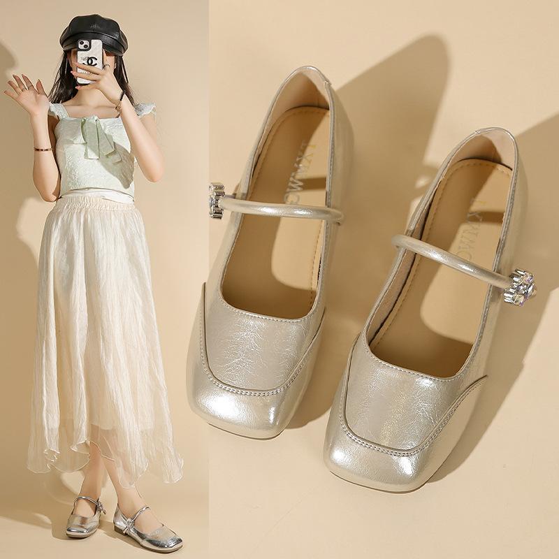 Silver Mary Jane shoes women's head with thick heel temperament light mouth 2025 new single shoes flat bottom