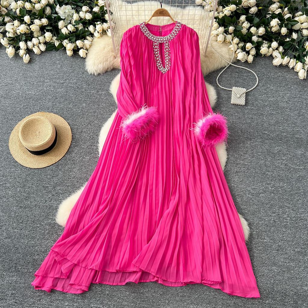 Elegant Dress Women's Autumn Heavy Diamante Round Neck Loose Fur Patchwork Pleated Long Dresses