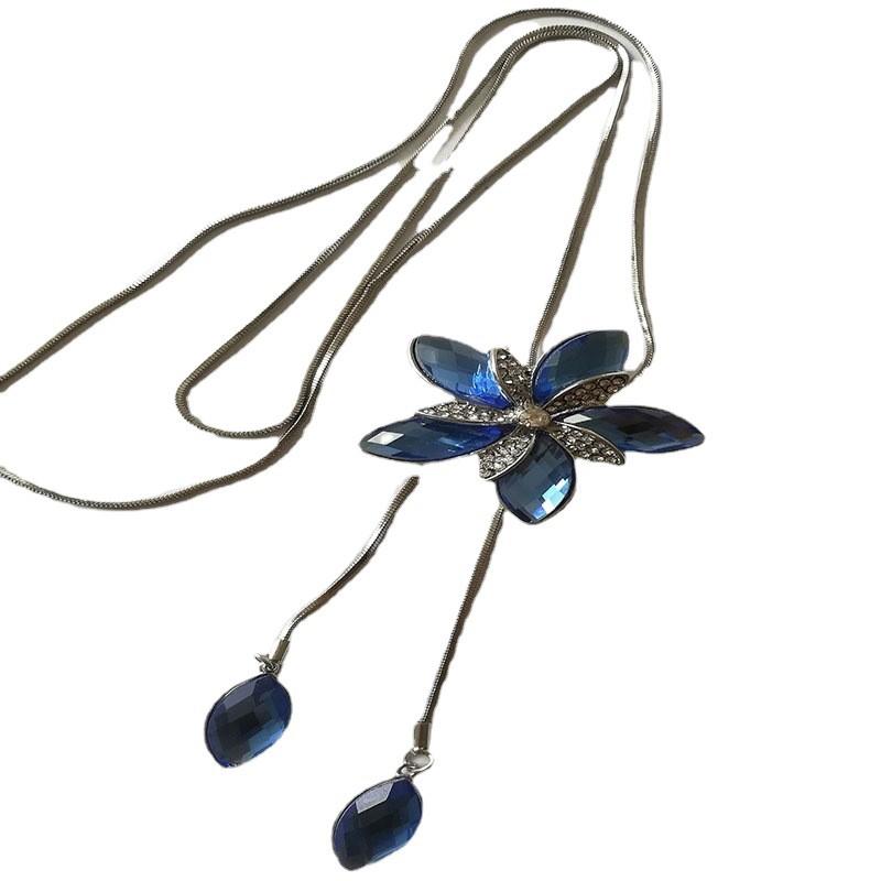 Japan and Korea fashion symmetrical crystal symmetrical sweater versatile necklace five-petal flower pendant accessories crystal exquisite
