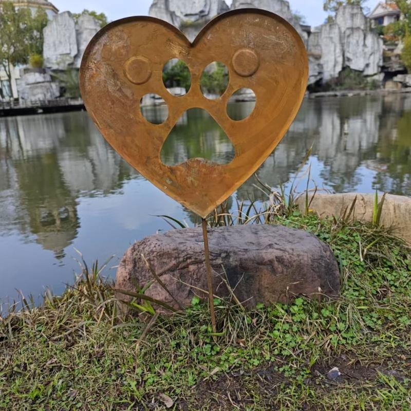 Dog Paws Shape Ground Stake Outdoor Decorative Stake Rural Finish Perfect For Garden Marking Decoration