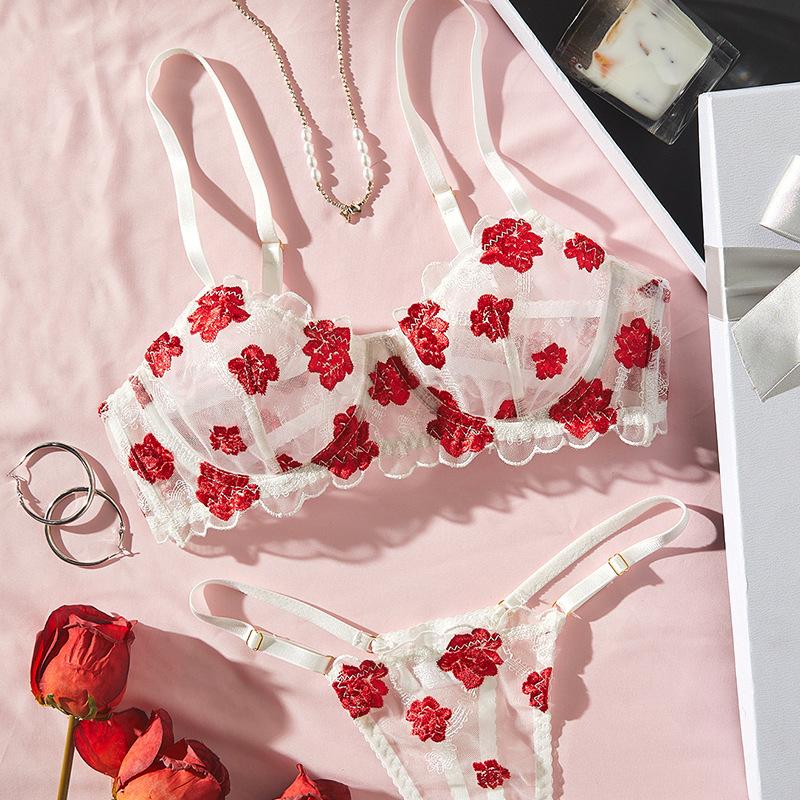 

Ультратонкое нижнее белье с маленьким цветочным принтом в стиле «Сладкий ветер», Европейское и американское сексуальное кружевное нижнее белье с цветочным узором, Новый сексуальный комплект нижнего белья XL белый