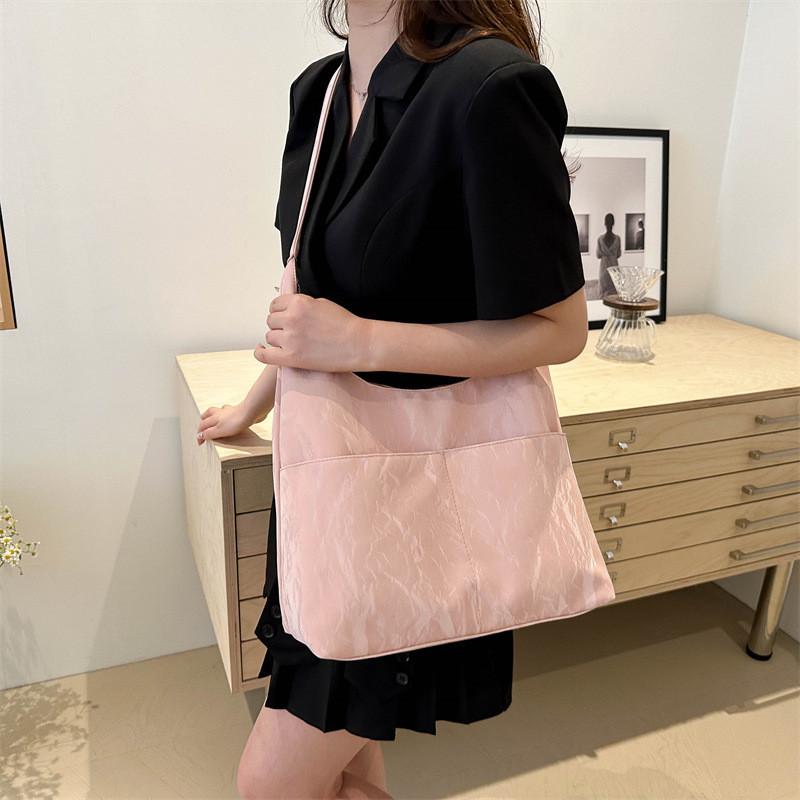 Stylish Women's Tote Bag Pu Leather Everyday Bag With Mobile Pocket And Zipper