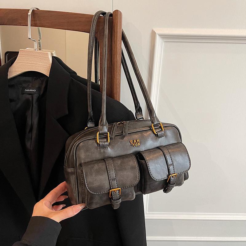 Ielgy Autumn Winter Retro Boston Bag Oil Wax Leather Bowling Bag Large Capacity Korean Version Portable Shoulder Bag