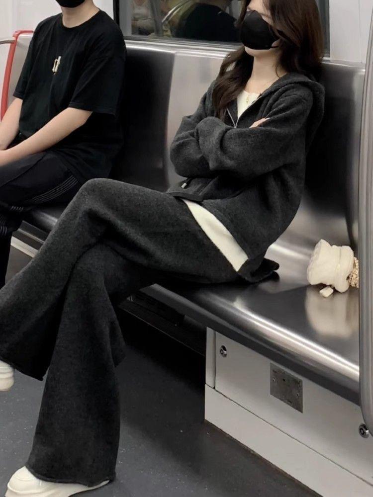 2026 Spring & Fall Women's Casual Fashion Two-Piece Set: Cardigan Hoodie & Wide-Leg Pants