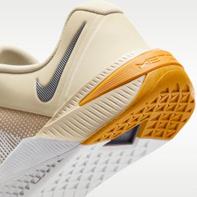 Nike Metcon 10 Light Khaki Gold Leaf Grey