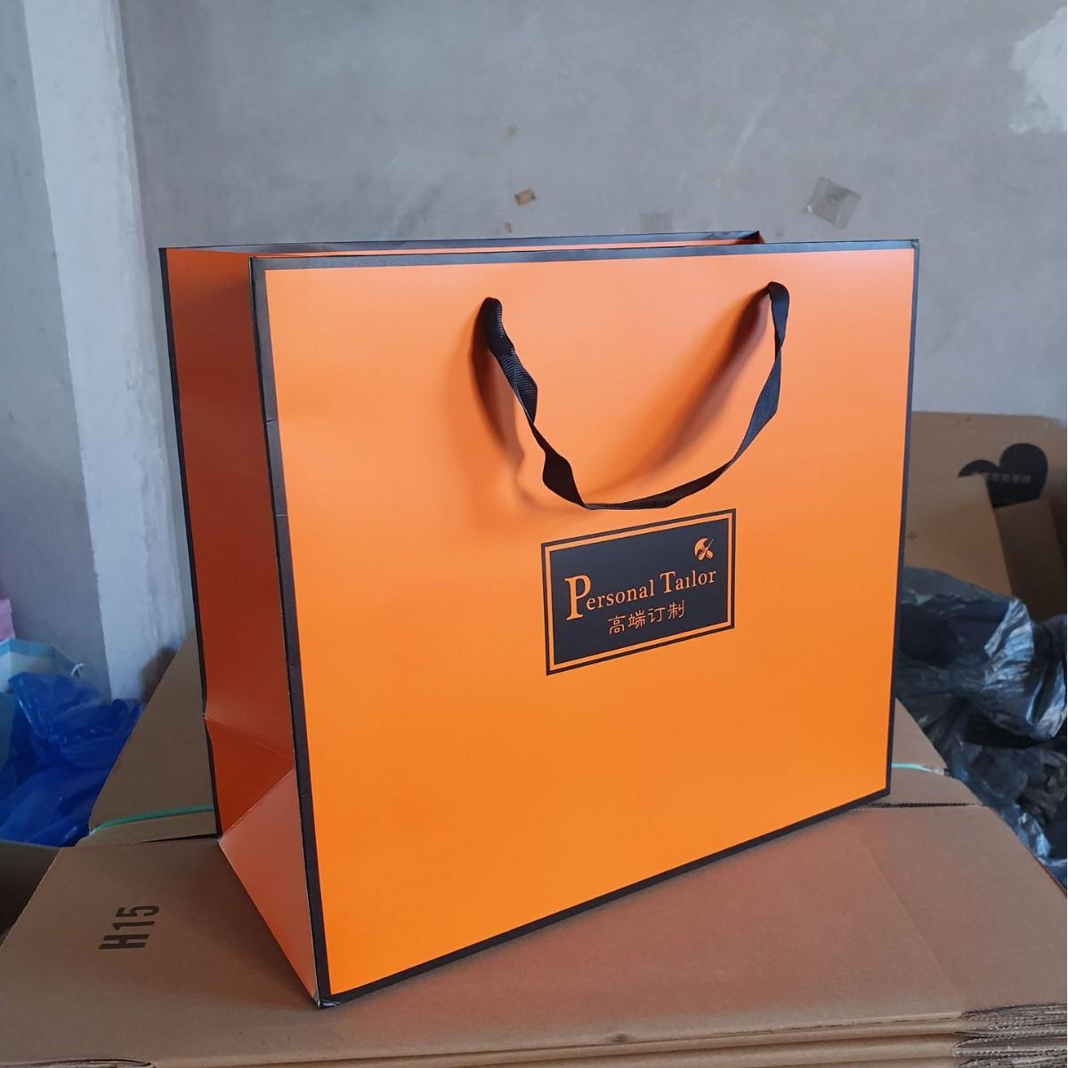 Bag accessories gift bags do not support returns and exchanges. If you need them, you can shoot them. Single-shot gift bags will not be shipped aranci