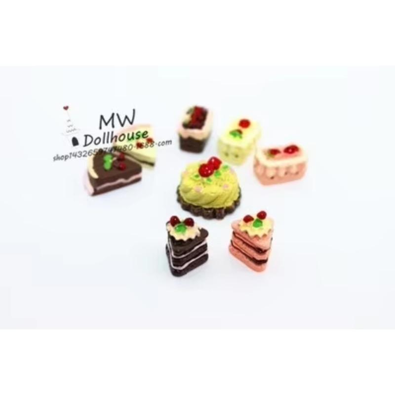 8 ks/sada Čokoládové kakaové dorty Miniaturní modely jídla Doplňky pro domeček pro panenky Panenka Kreativní dekorace Řemesla Miniatury Figurky