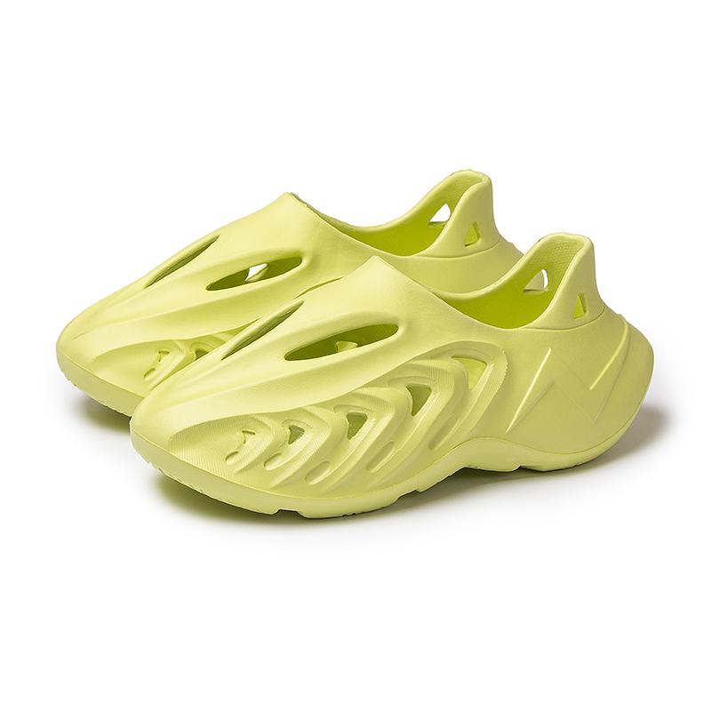 

Летняя мода 2024 года, мужские сабо, тапочки, пляжные сандалии для мужчин, удобные дышащие дизайнерские мокасины из ЭВА, кроссовки, повседневная обувь 40