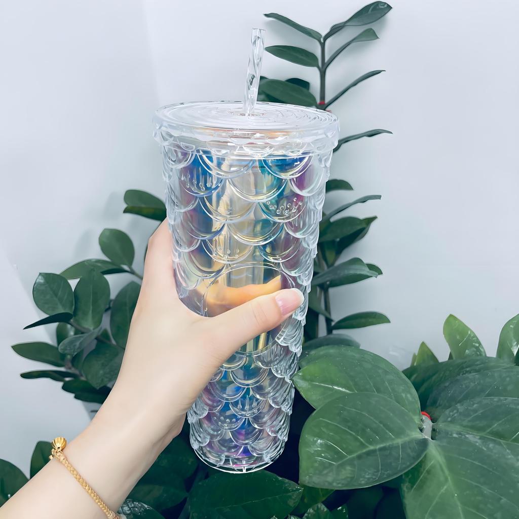 IOLOYU Water Bottle, 700ml, Made of Food-Contact Resin, Easy to Clean, BPA-Free, Plastic, with Straw, Lightweight, Sports Drink Bottle, Large