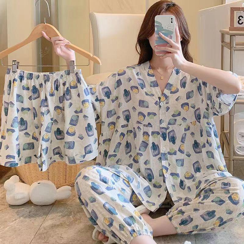 2023 Spring/Summer Women's Casual Cotton Rayon Beach Shorts - Non-Fading, Versatile 5-Point Design for Home or Outdoor Wear.