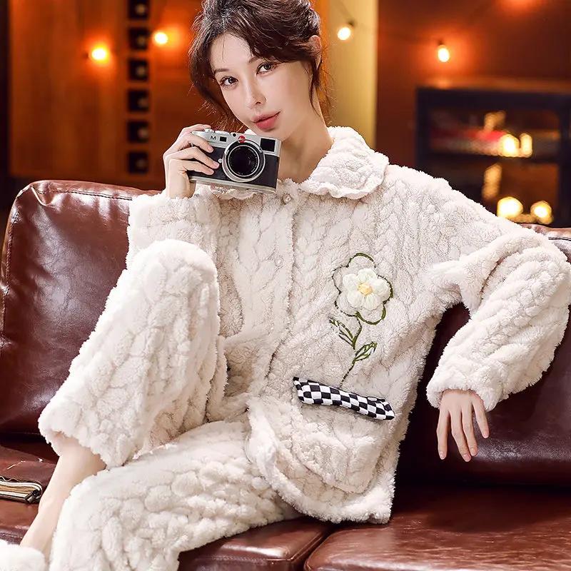 Winter Pajamas Ladies Coral Velvet Flannel Thickened Plus Sleepwear Women Household Clothing Set Famale Zipper Suit Outsidewear