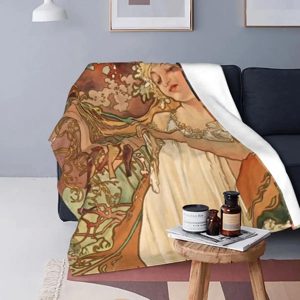 Renaissance Art Painting Blanket Medieval Vintage European Aesthetic Warm Comfortable Flannel Throw Blanket Art Women Blankets