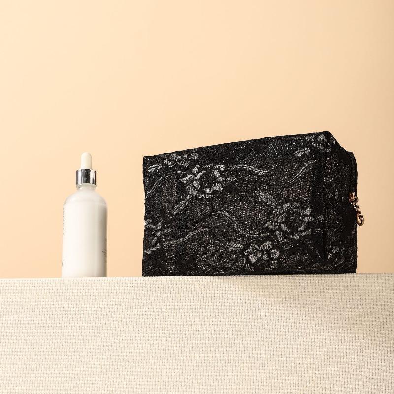 Light Luxury Lace Cosmetic Bag Mesh Dinner Bag Portable Toilet Bag Travel Storage Bag Bag Bag Bag Popular Bag