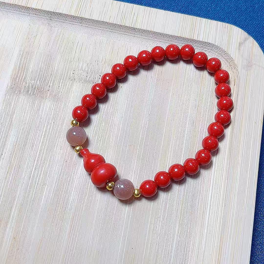 

Cinnabar Red Sand and Gourd Unisex Bracelet - Simple, Versatile, Fashionable, Exquisite кіновар