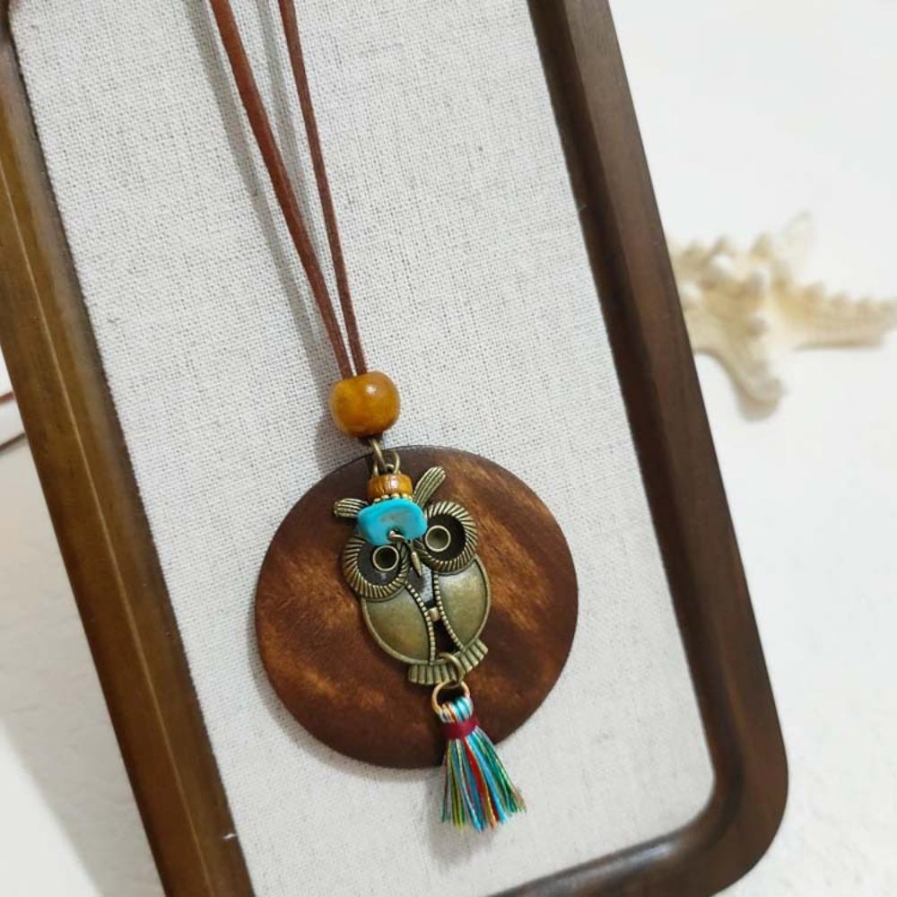 Round Sweater Chain Wooden Necklace Female Jewelry Vintage Leather Lanyard