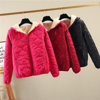 The New Popular Cotton-padded Clothes Are Women's Loose Large-size Short Velvet and Thickened Lamb Wool Cotton Clothes, and a Small Hooded Jacket.