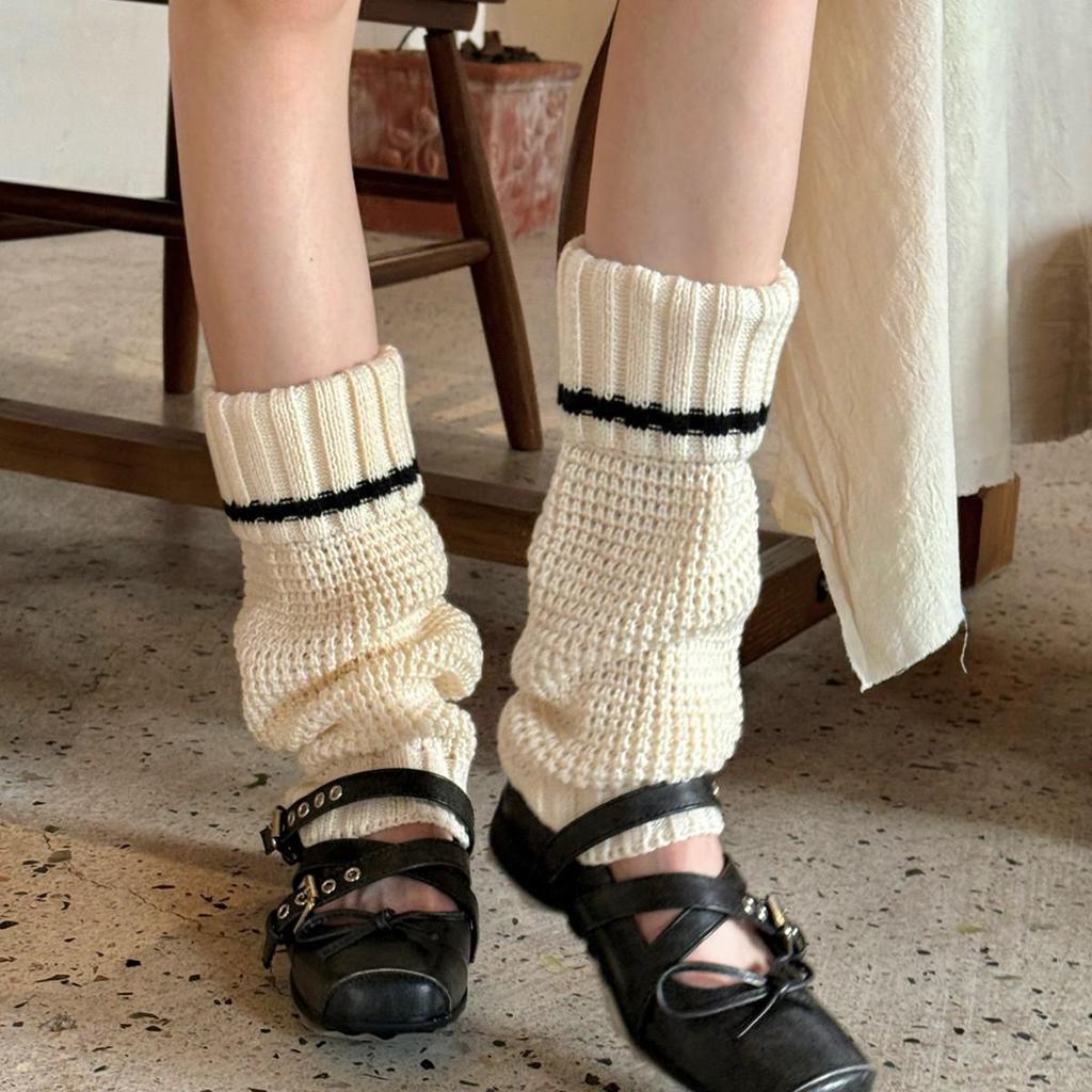 Women's Knit Striped Leg Warmers - Autumn/Winter Fashionable Mid-Calf Socks