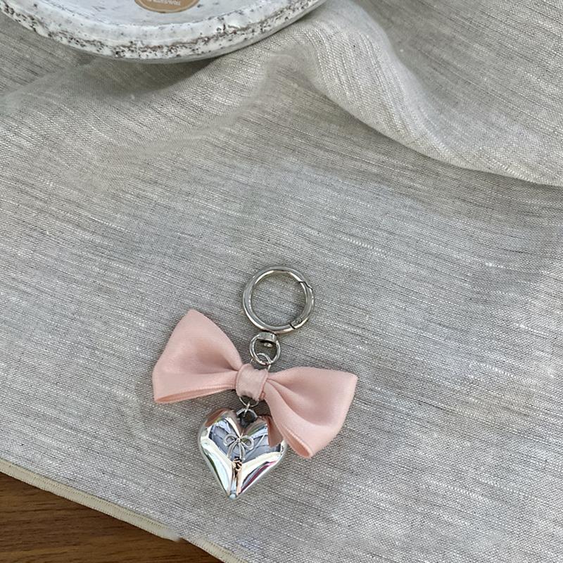 Pink Bowknot Key Chain Ins Style Silver Heart Phone Pendant Headphone Case Charm Bag Decor Car Key Ring