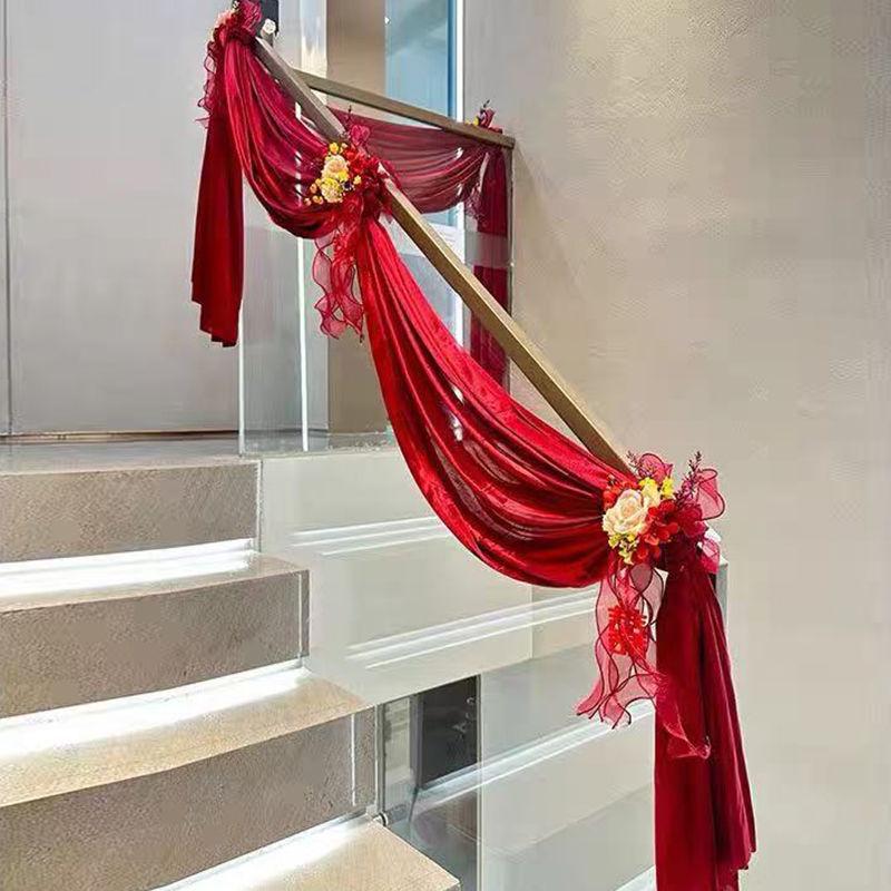 Wedding Staircase Handrail Decoration with Artificial Flowers and Pendants