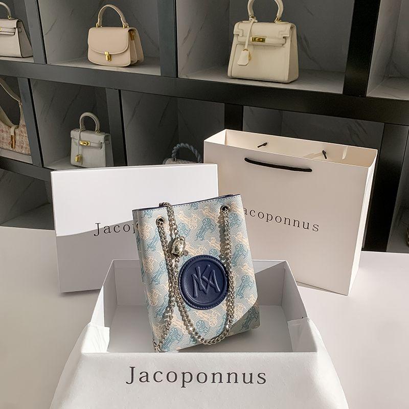 

Jacob Bang Genuine Leather Chain Bucket Bag Women Shoulder 2025 New High-Grade Light Luxury Niche Non-Collision Small Man Carriage royal blue [limited gift box + gift bag]]