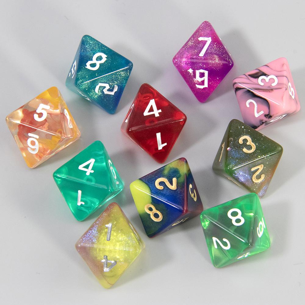 10 Stück Zufällige Polyedrische Kunststoffwürfel D4/D6/D8/D%/D10/D12/D20 Verschiedene Farbvarianten für DIY Tischspiel DND Brettspiel