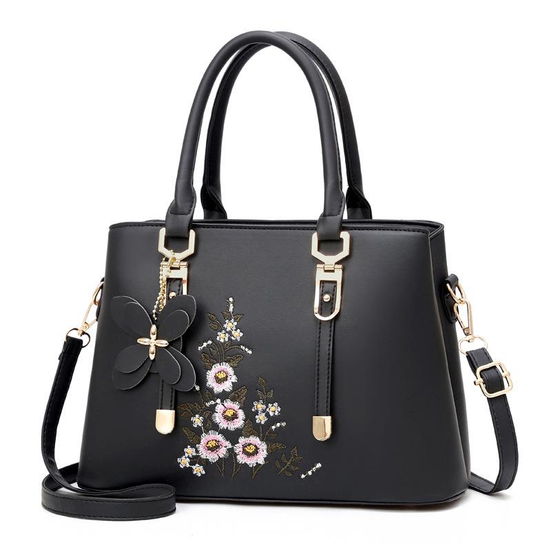 Women's bag 2026 autumn/winter new fashionable women's single-shoulder crossbody bag, large capacity handheld mom bag
