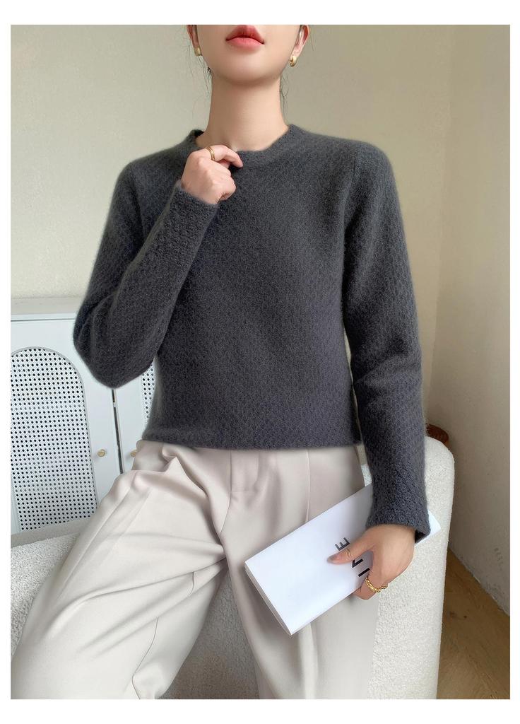 2025 Autumn/Winter Women's Thick Seven-Gauge Hollow-Out Semi-High Neck Cashmere Sweater Base Layer