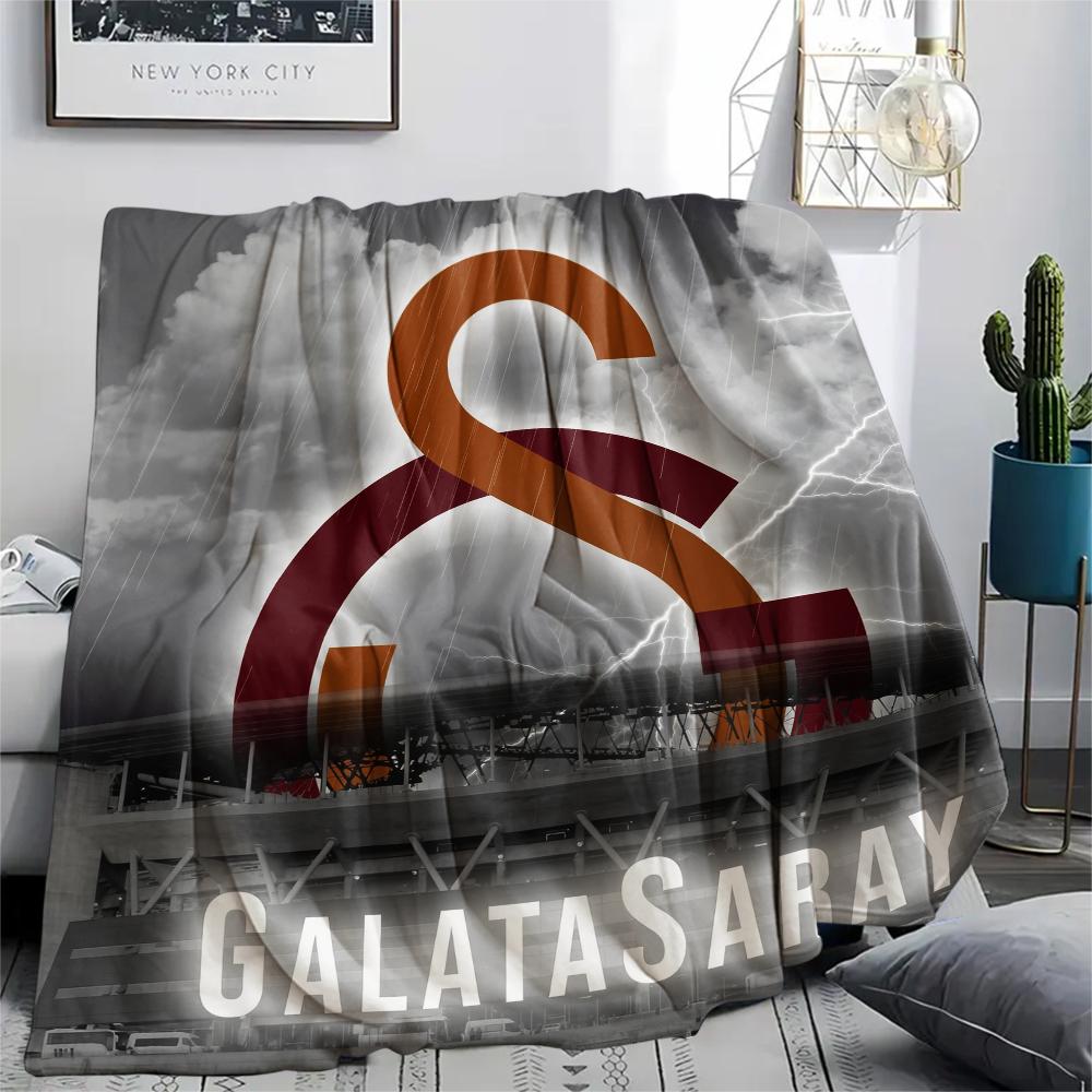 

Galatasaray FC pattern Flannel Blanket, High quality Comfortable for All Seasons, Home Decor, Warmth and Comfort, Perfect for Gifts. 80cm x 120cm