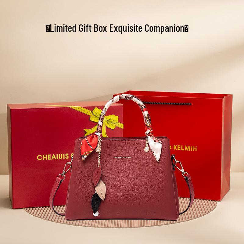Women's Red Wedding Handbag: Fashion Tote for Ladies & Mother-in-Law's Banquet Gift