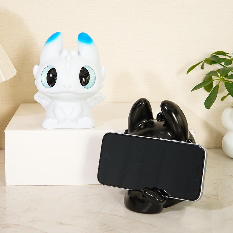 Cartoon Cute Toothless Silicone Phone Holder - Fun Gift Stand