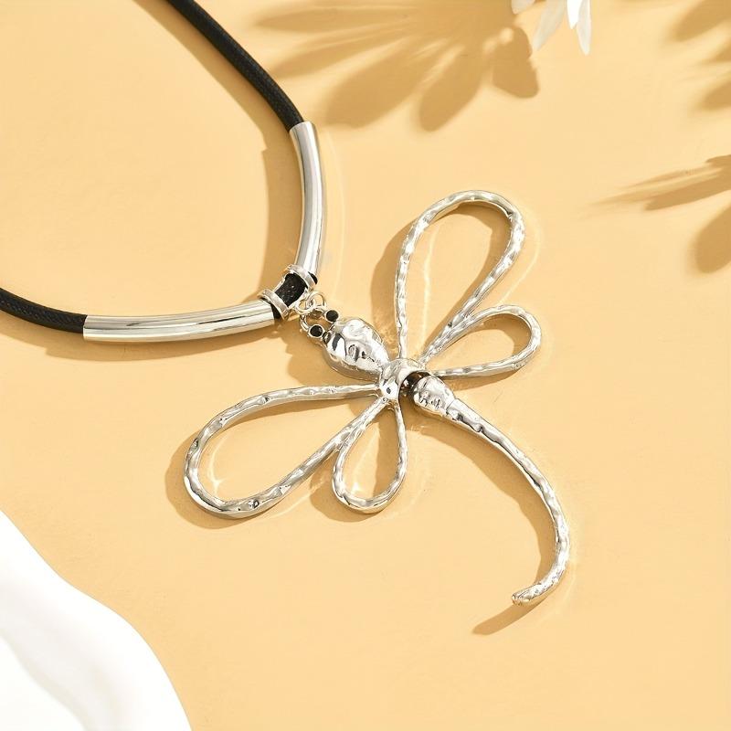 New Dragonfly Shaped Women's Design Trend Pendant Long Necklace for Daily Wear and Parties, Women's Multifunctional Accessory