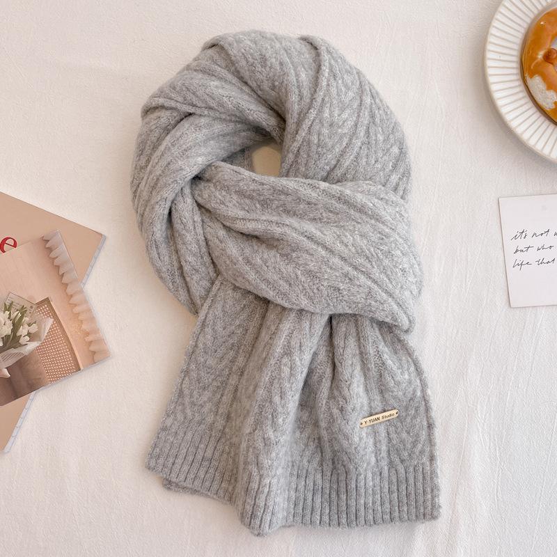 Wool knitted beige scarf, winter girls' new high-end versatile scarf neck protection couple