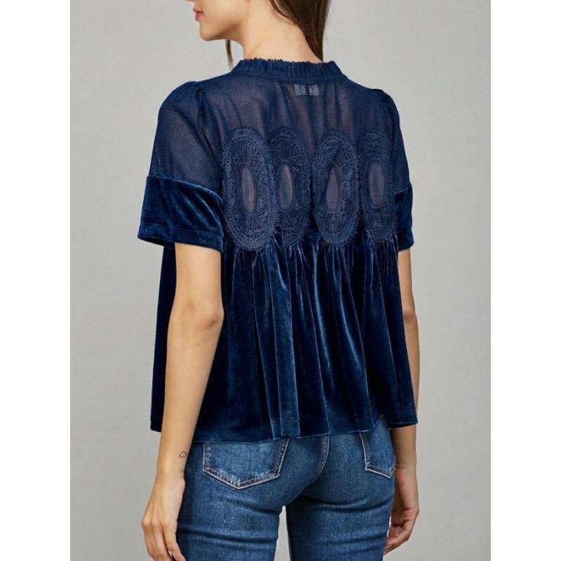 Women European Style Loose Embroidered Puff Short Sleeve Lace Patchwork Velvet Blouse