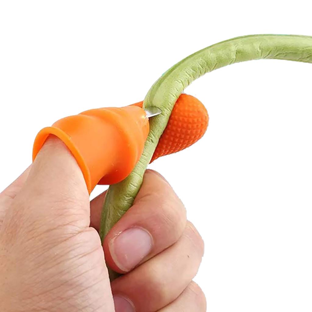 1 x Mini Thumb Cutter Separator Finger Picking Tool Garden Harvesting Plant 1 x Mini Thumb Cutter Separator Finger Picking Tool Garden Harvesting Plant