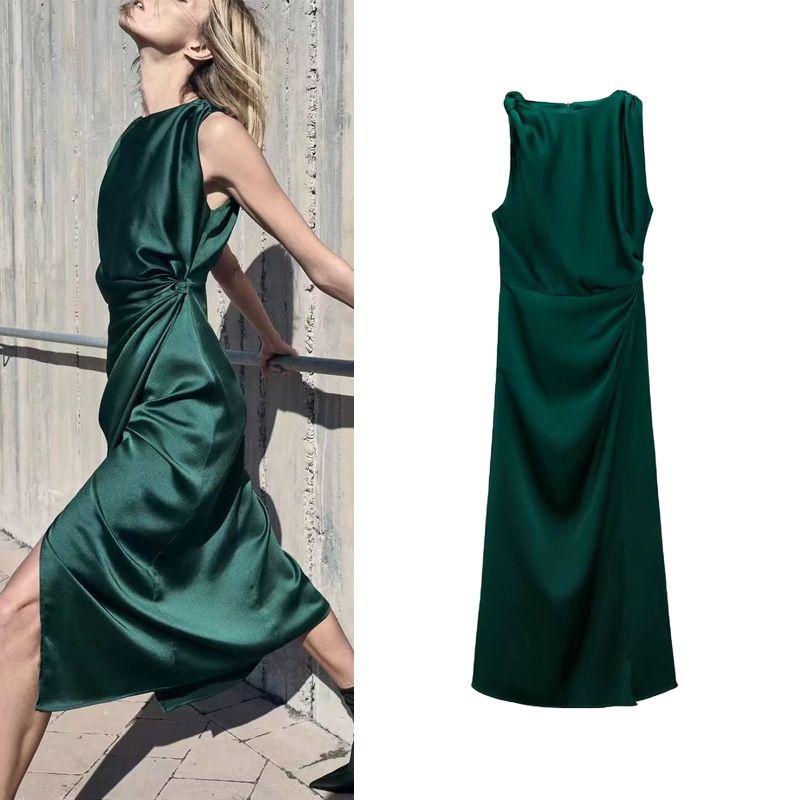Sleeveless Split Silk Satin Textured Dress with Pleats