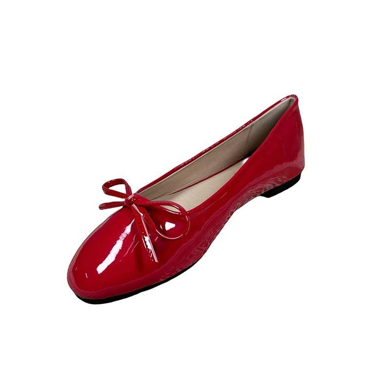 Fashion Flat Shoes Women's 2025 Spring and Autumn New Round Toe Ballet Shoes Bow Knot Shallow Retro Patent Leather Red Plus Size 43 44