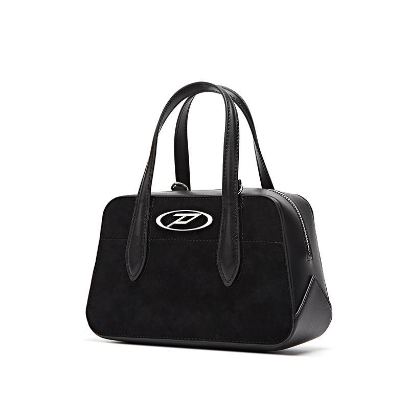 Niche Retro Pillow Bag Women's Fashion Portable Pillow Bag Women's Large-capacity Suede Hand Bag