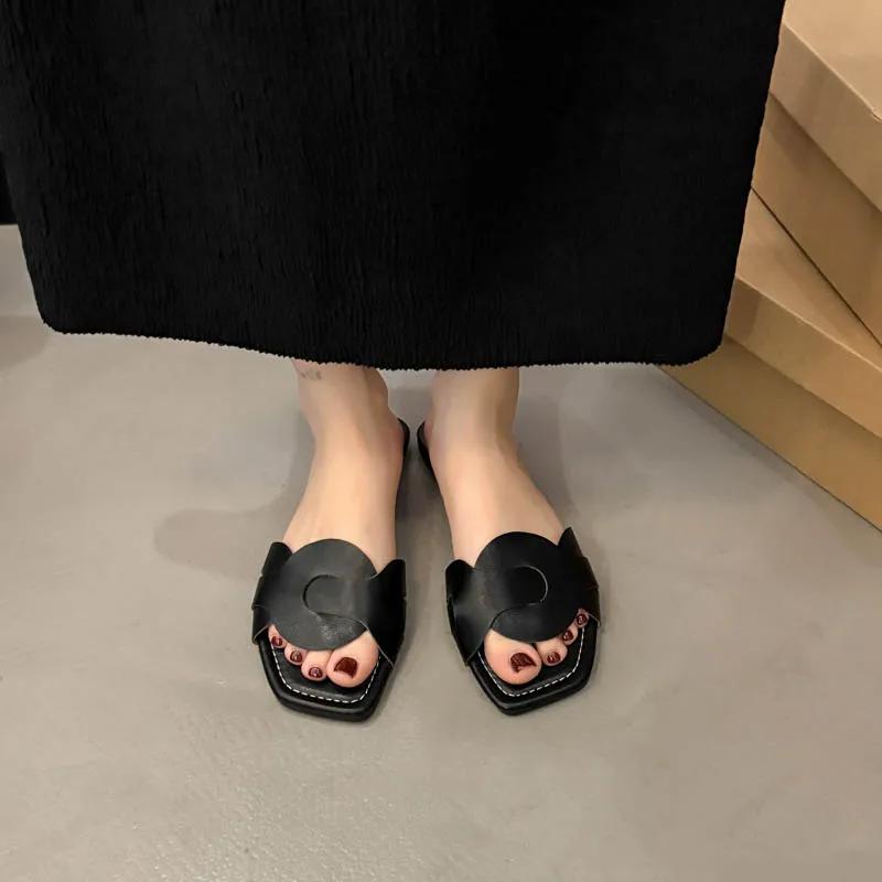 

Модные женские плоские шлепанцы Уличные трендовые пляжные сандалии Повседневные удобные шлепанцы Легкая дизайнерская обувь Женские шлепки Женские 36 чёрный