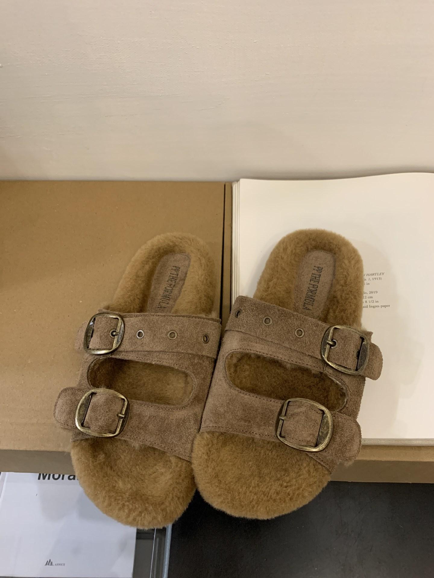 

Soft bottom Internet celebrity open toe retro fluffy slippers women 2025 versatile autumn and winter new flat bottom one word cotton drag tide 39 коричневий