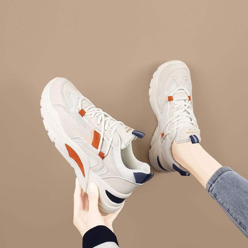 Stepping on shit feeling large size 41-43 thick-soled dad shoes women's autumn 2025 soft-soled non-slip sports and leisure shoes